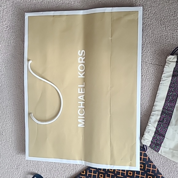 Shopping bags - Picture 3 of 4